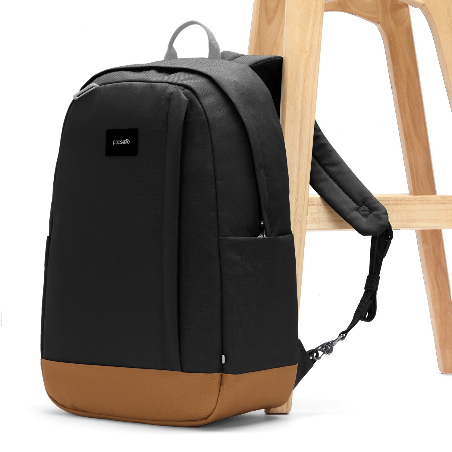 Pacsafe laptop clearance backpack